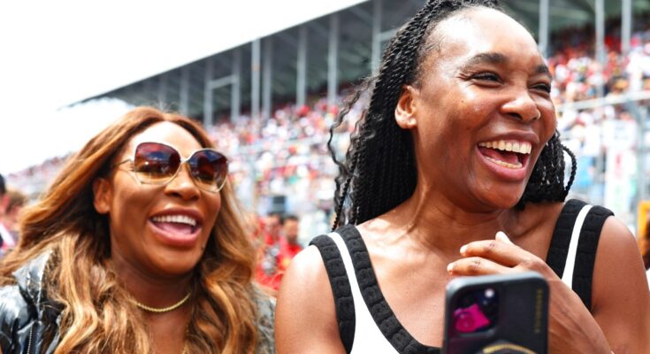 Serena Williams Captures Sister Venus Williams' Reaction To Baby Gender Reveal