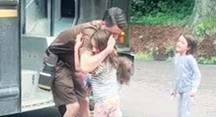 UPS Driver Dad Surprises His Kids At Home